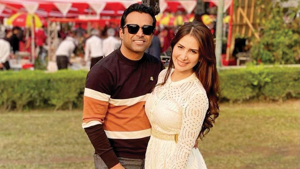 Leander Paes wishes ‘darling’ Kim on her birthday