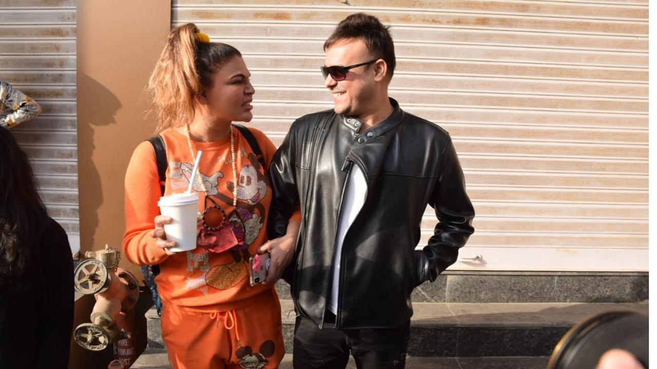 Rakhi Sawant spotted with husband Ritesh Singh post Bigg Boss 15