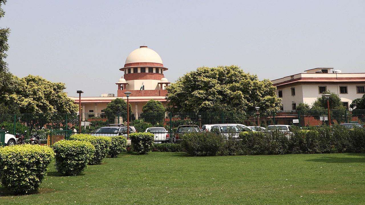 Supreme Court will not be able to resume physical hearings for 4-6 weeks: CJI