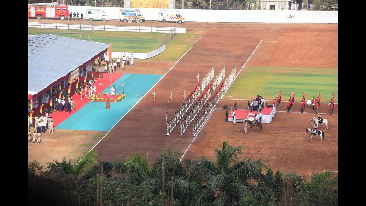 Maharashtra Governor Bhagat Singh Koshyari unfurls National Flag on 73rd Republic Day