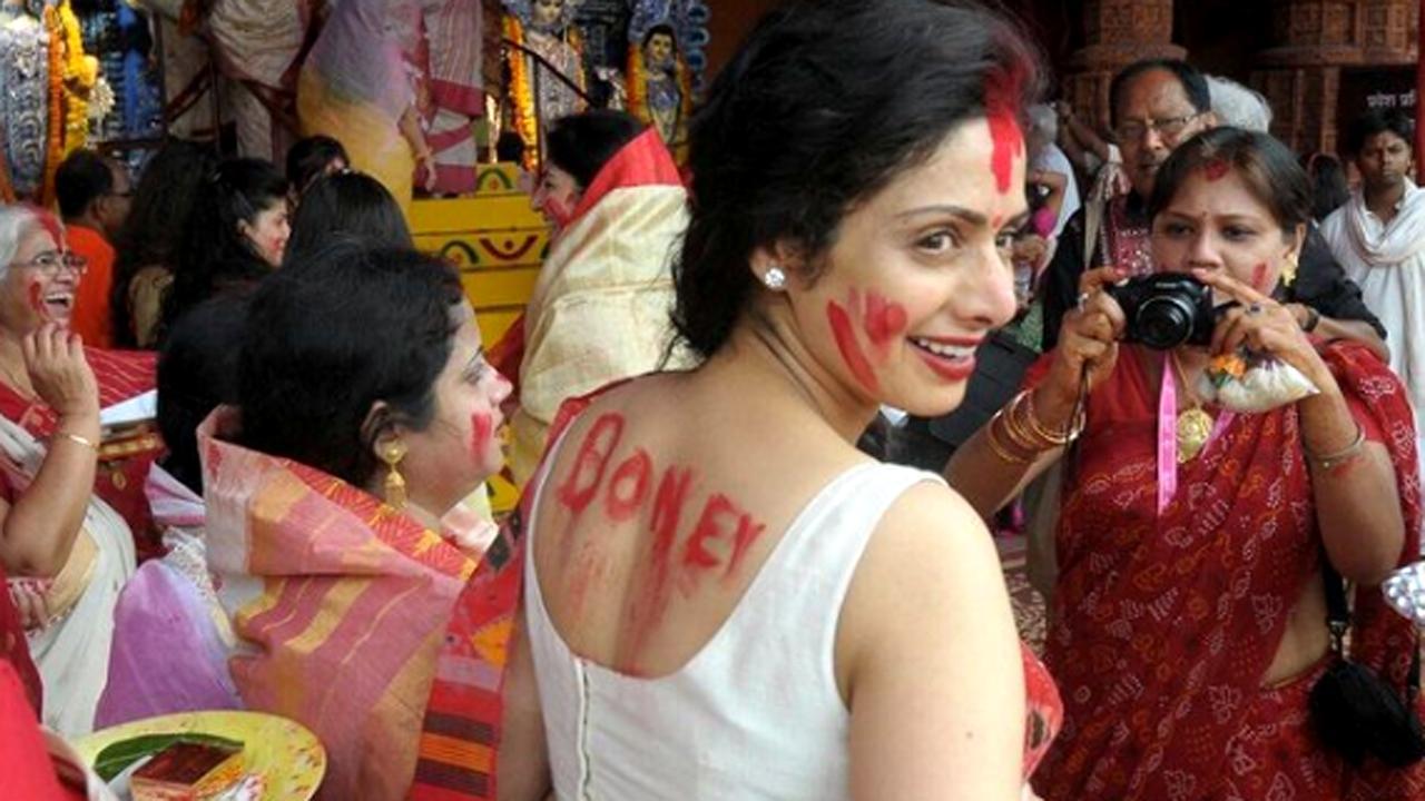 SEE PHOTO: When Sridevi flaunted Boney Kapoor's name on her back and stunned all