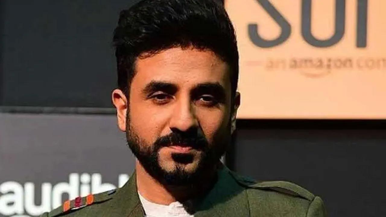 Vir Das tests Covid-19 positive, muses about pillows