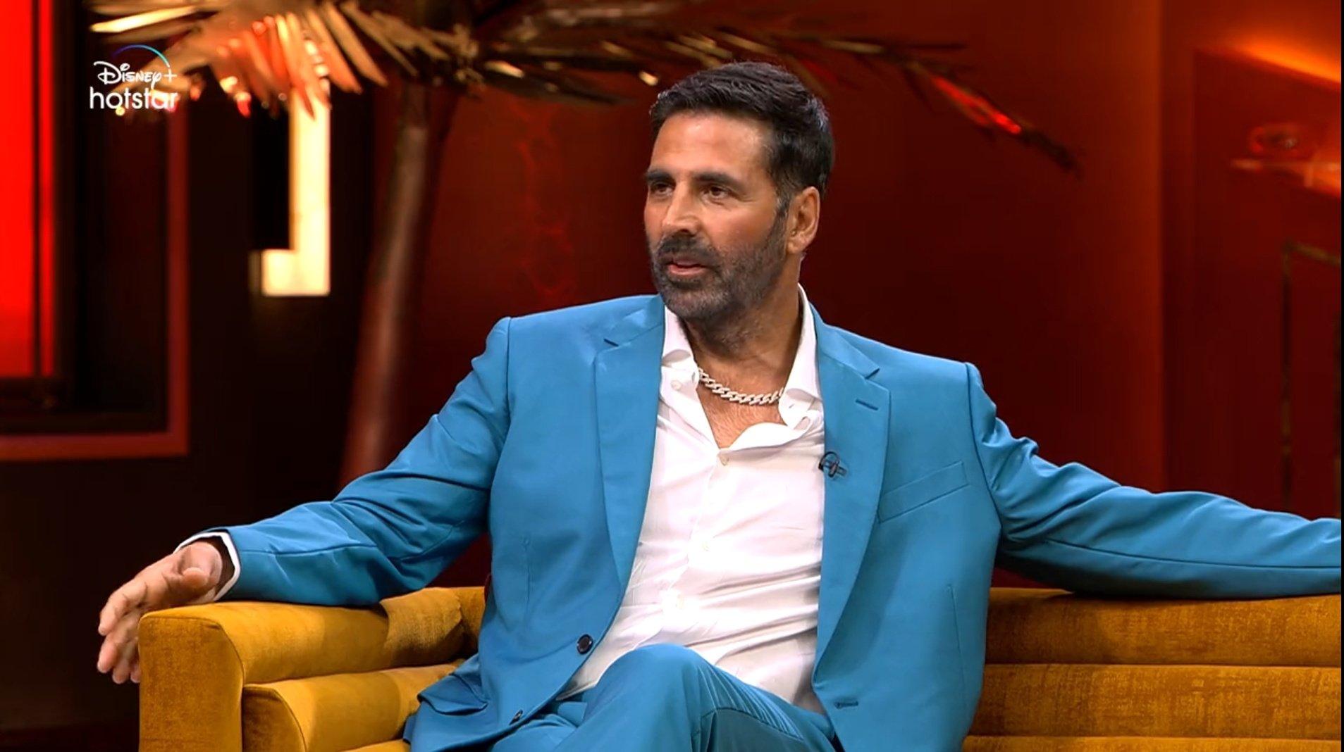 Akshay on being called 'Canada Kumar' and criticism on romancing younger actresses
When Karan Johar asked Akshay Kumar what's the worst thing he has read about himself, he said, 