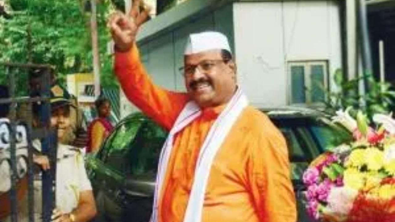 Maharashtra: Shiv Sena leader Arjun Khotkar to join Eknath Shinde camp, claims rebel MLA Abdul Sattar