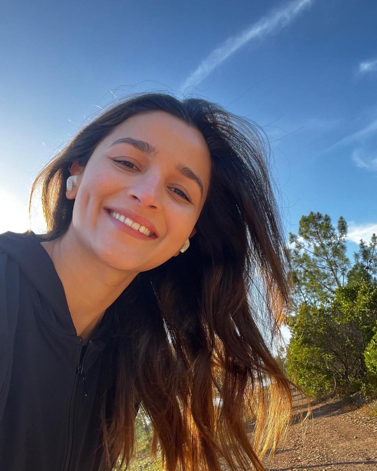 One look at Alia's Instagram feed post the announcement will tell you that the 'Gangubai Kathiawadi' star is all about work. Her first post after the big baby announcement was a glimpse into her time in the UK where she was shooting for the film 'Heart Of Stone'. 