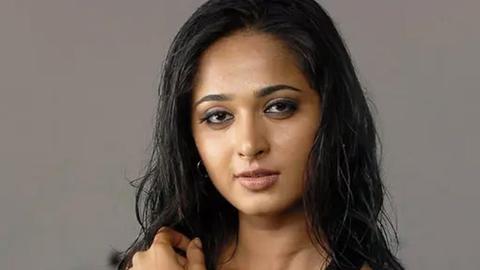 Anushka Sexvideos - Anushka Shetty celebrates 17 years in film industry; tweets gratitude