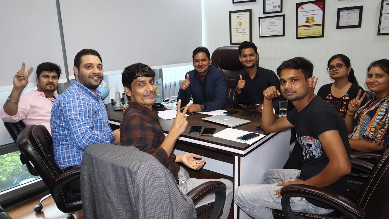 CSS Founder: Website designing company in Gurgaon Working with Mission 