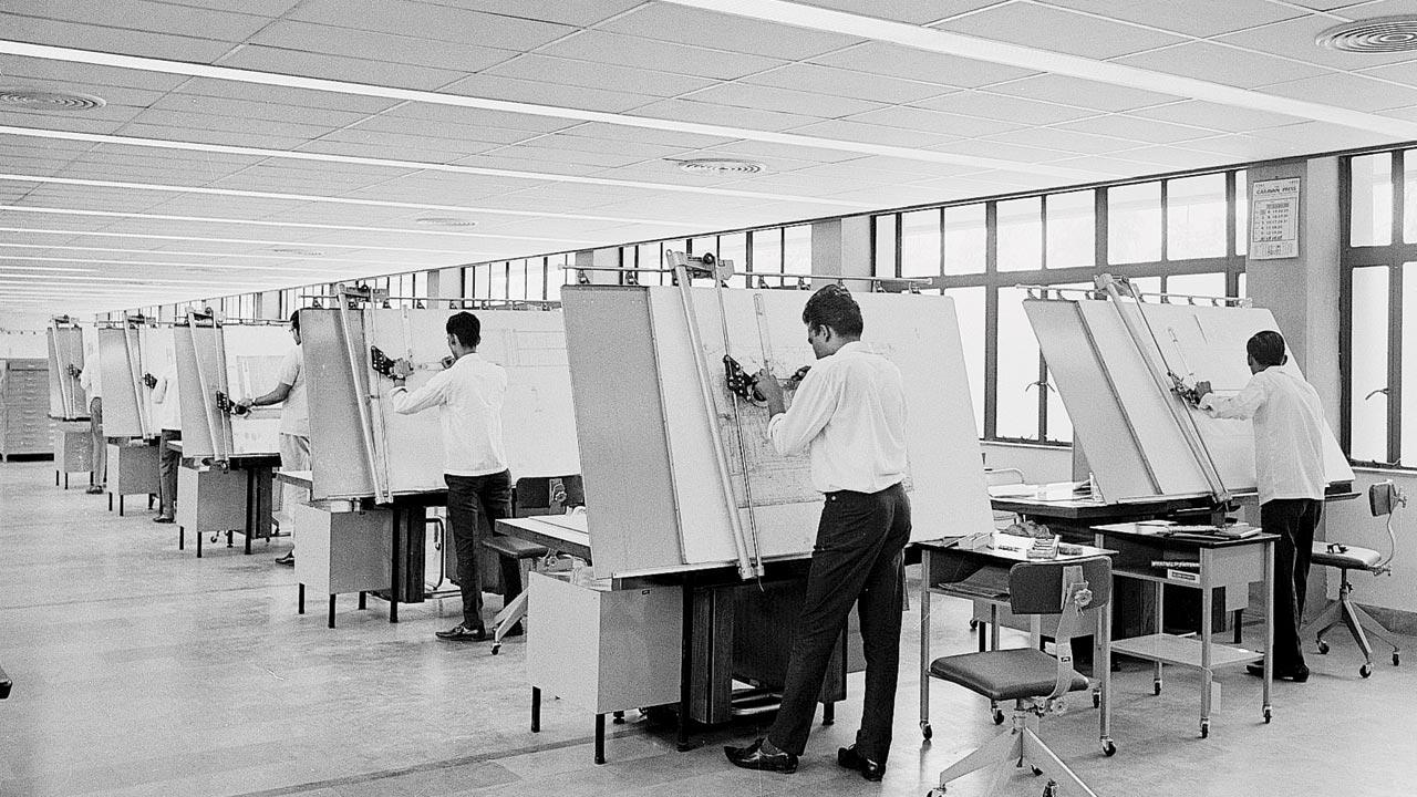 The CH-2A was a popular chair among typists and draftsmen in the 1960s and 1970s.  Photographed at the Godrej Learning Centre, c.  1970