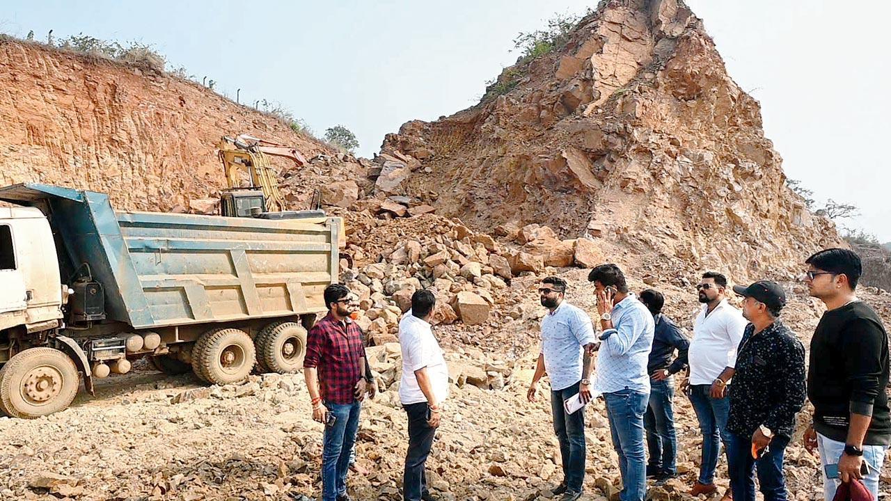Vasai landslide aftermath: Chawl builder mafia causing loss to state treasury