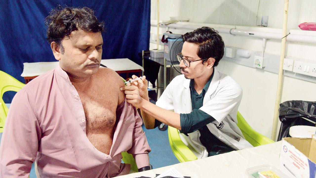 Mumbai sees 273 new cases, one death,while TPR is at 2.71 per cent