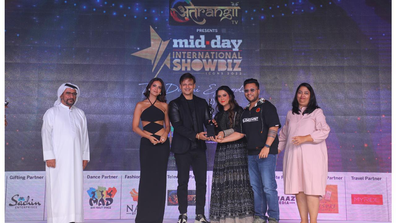 Divyansh Pandit’s Wild Buffaloes Entertainment bags an award at the international showbiz icons in Dubai.