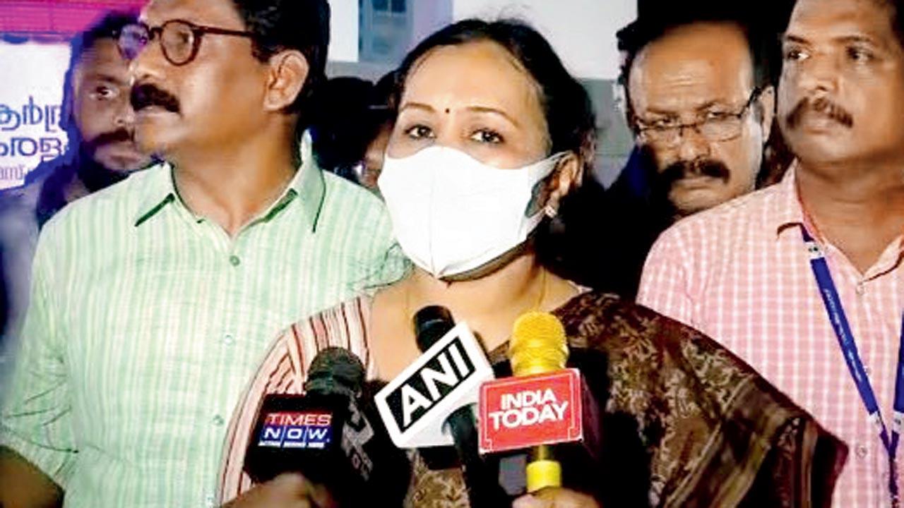 Kerala Health Minister Veena George said there were 164 passengers and six cabin crew on the flight on July 12. Pic/ANI