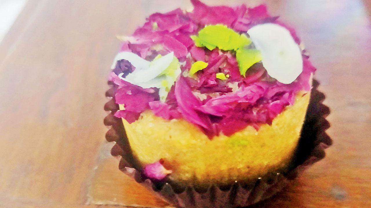 Gram rose fudge