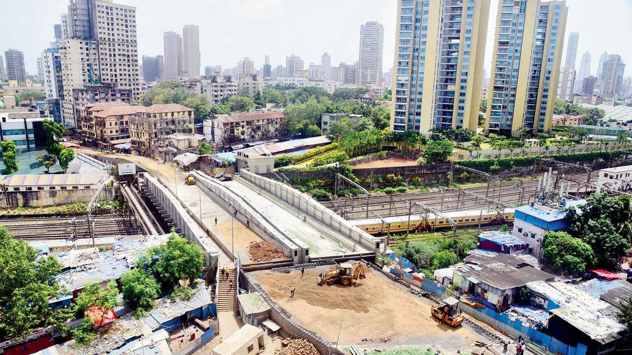 Mumbai: Hancock Bridge still hanging as BMC waits for HC to pass orders