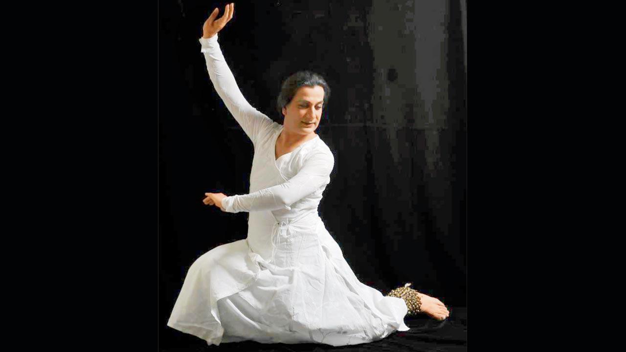 Rehman insists that rhythm cannot be the be-all of Kathak and asks for dancers to cultivate movement in slow tempo