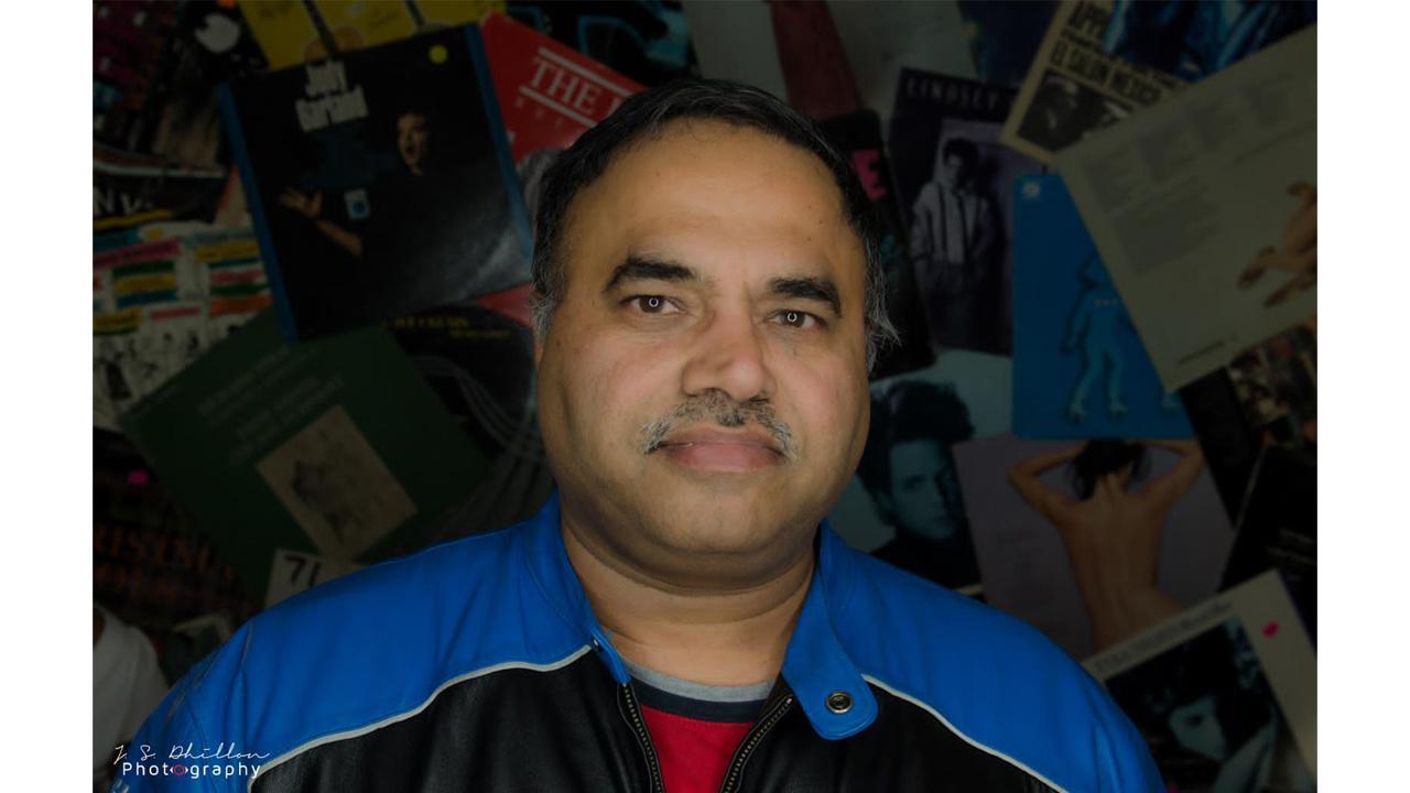 J S Dhillon becomes a dominant figure in the photography world, telling tales of people through his camera magic.