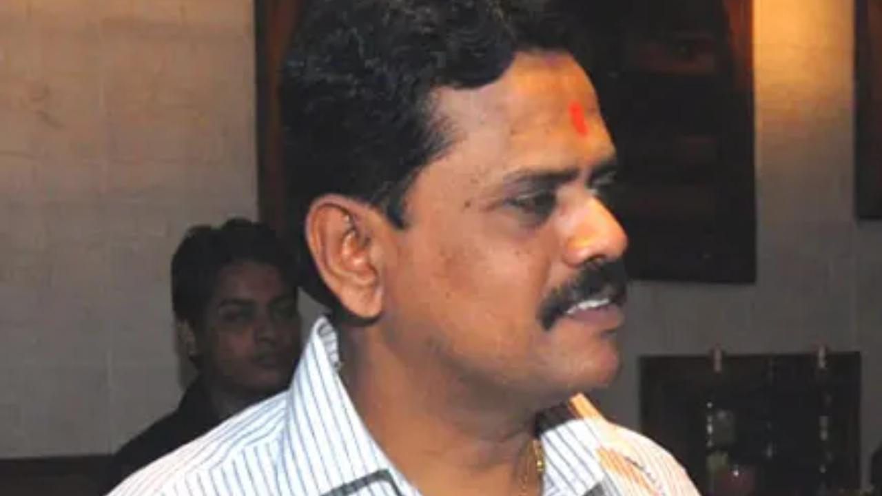 Mumbai: Shiv Sena changes its chief whip in Lok Sabha; Rajan Vichare replaces Bhavana Gawali