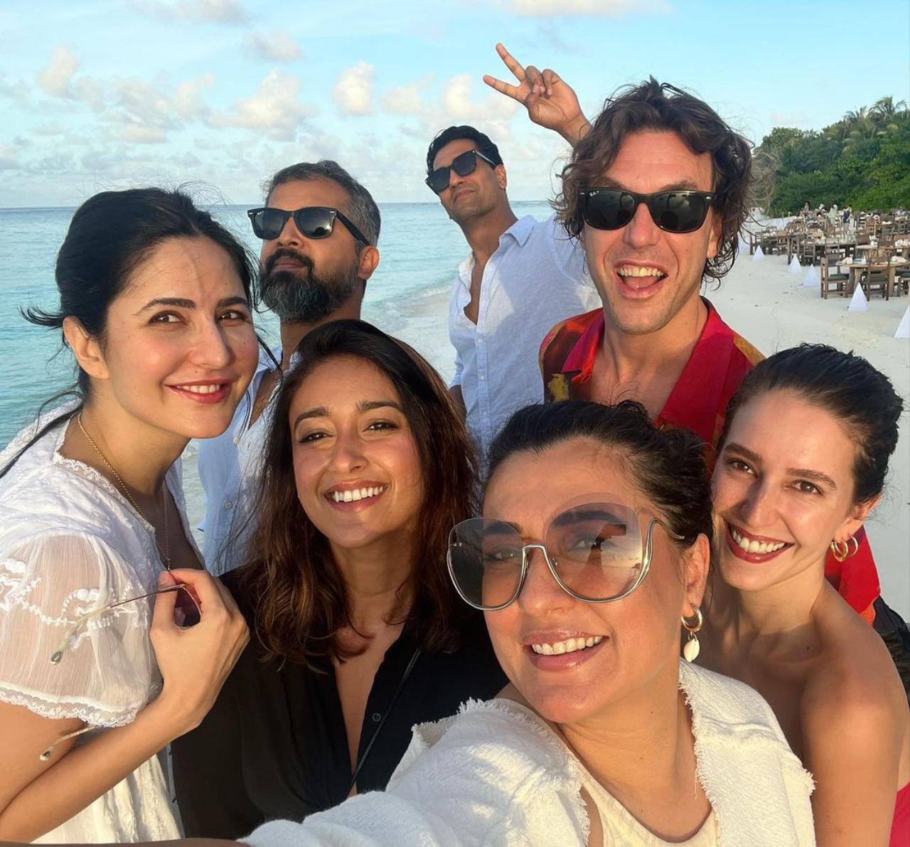 While fans were missing Vicky Kaushal in pictures shared by Katrina, Ileana dropped a picture on her Instagram handle featuring Kaushal