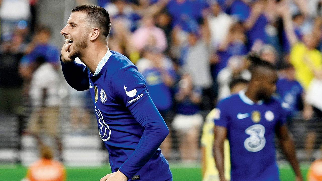 Mason Mount lifts Chelsea to 2-1 victory over Club America