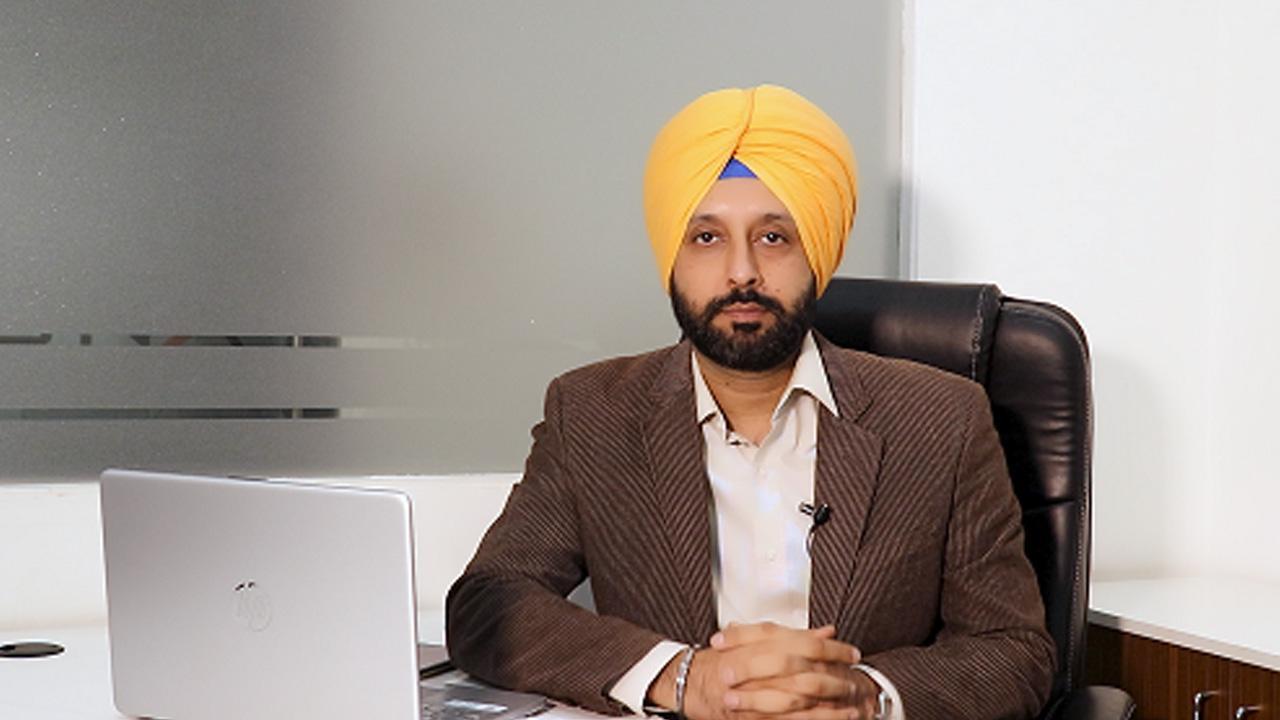 From Transport TV to Transport Mall- How Mr. Moninder Singh is aiding to needs of CV owners