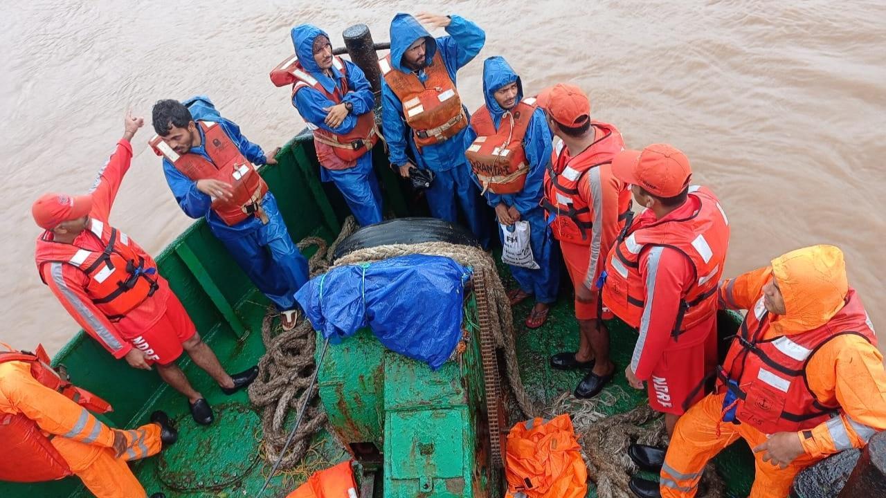 IN PICS: NDRF steps in for rescue operations in Vaitarna, landslide in Palghar