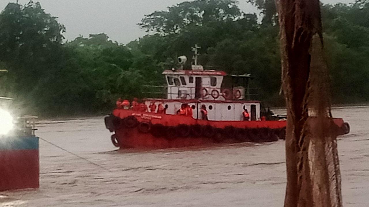 Maharashtra: Two booked after 10 construction firm staffers get stranded in swollen river amid heavy rains
