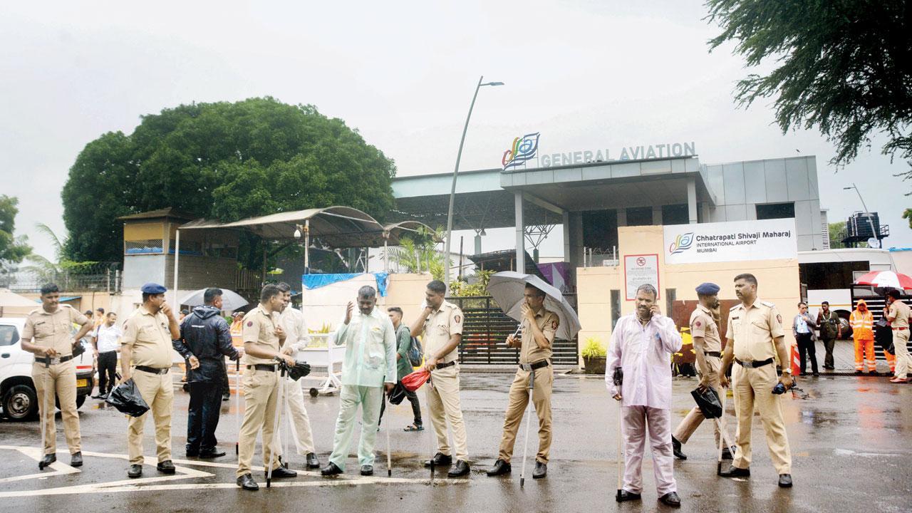 Maharashtra political crisis: Will the new CM, CP think about us, ask constables