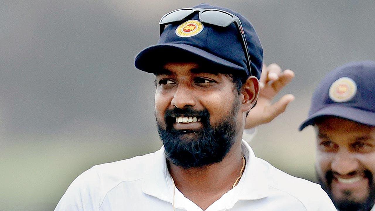 Prabath Jayasuriya shines as SL beat Pak to level Test series at 1-1