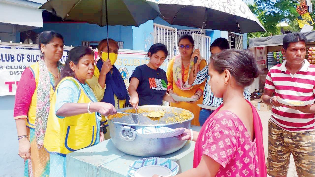 Flood relief work takes Mumbai to Assam route