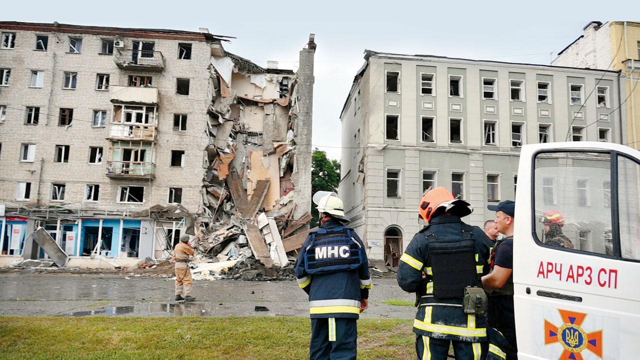 Russian shelling kills three people in Kharkiv