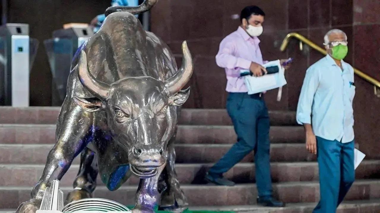 Sensex jumps 486 points in early trade amid firm global market trends