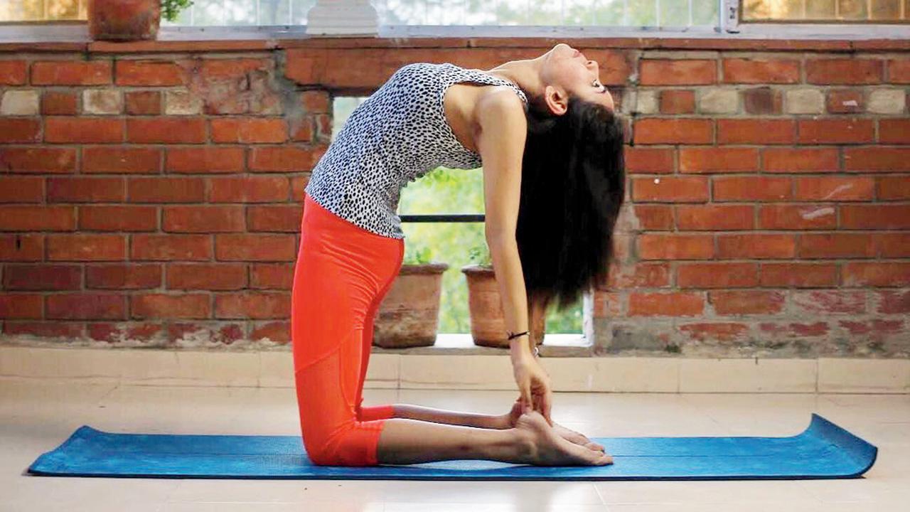 Follow these seven indoor yoga workouts to maintain match this monsoon