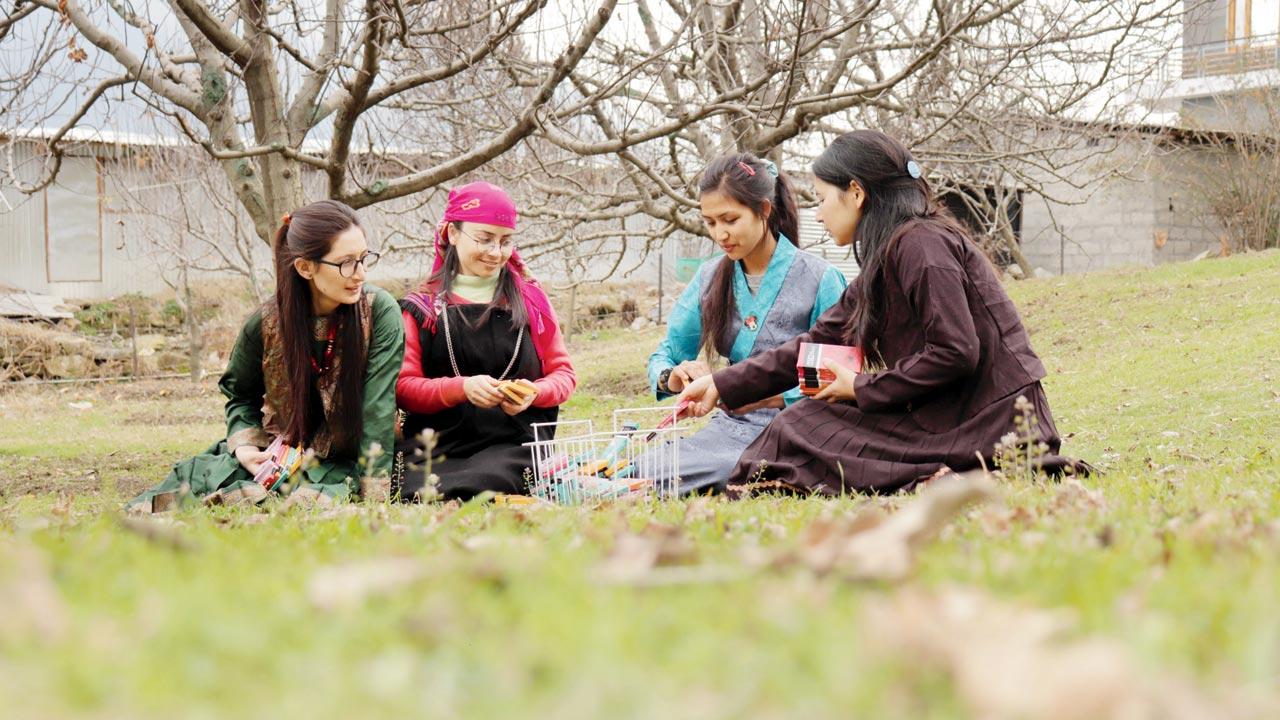 Women in Kullu-Manali are lerned to qualification a chocolates