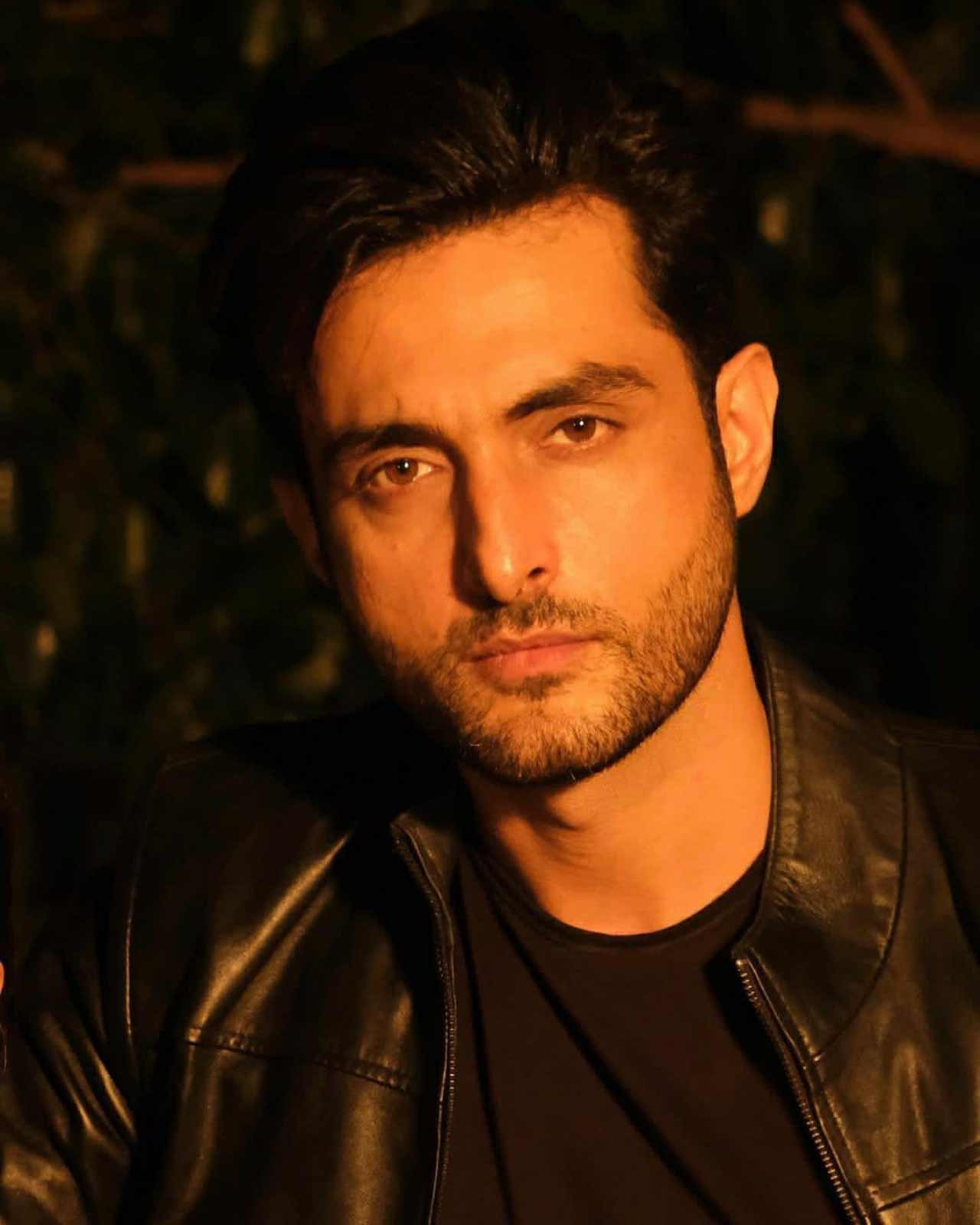 The Shikara actor will also be seen playing the role of an Air-force Officer in the upcoming series Shoorveer. Aadil was also a part of Neeraj Pandey’s 'Special Ops 1.5' and made a place in the hearts of the audiences. The talented actor was also a radio jockey and his show ‘Naughty Nights with Nasar’ is still one of the most popular shows on the radio. Aadil proved his acting chops in his debut film itself and Shikhara was critically acclaimed. Aadil has often said that to be directed by a legendary director like Vidhoo Vinod Chopra is a dream come true and we clearly saw his outstanding talent in the film