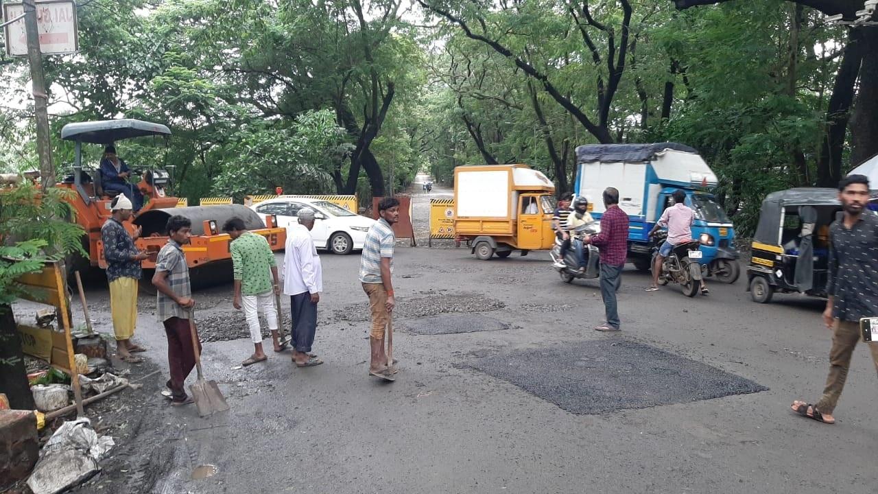 BMC had unveiled an annual budget of Rs 45,949 crore for 2022-23. It is to be noted that BMC is India's richest civic body