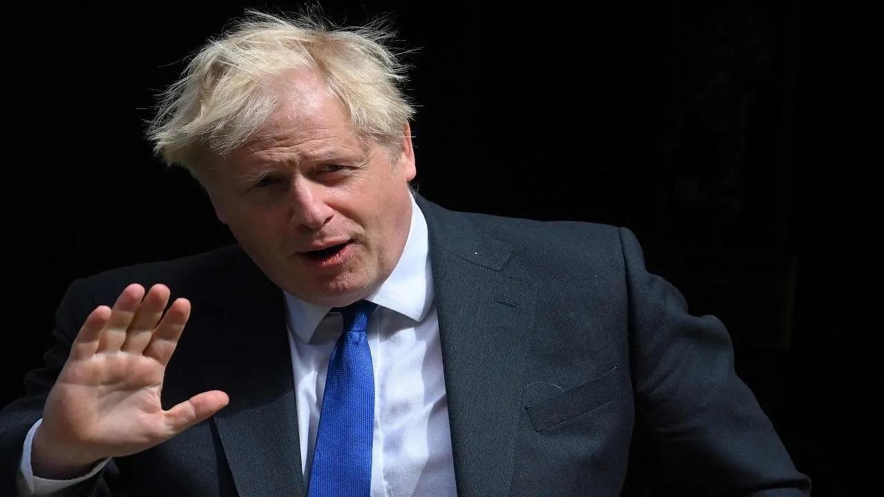 Boris Johnson agrees to resign, will stay UK PM until new leader gets elected
