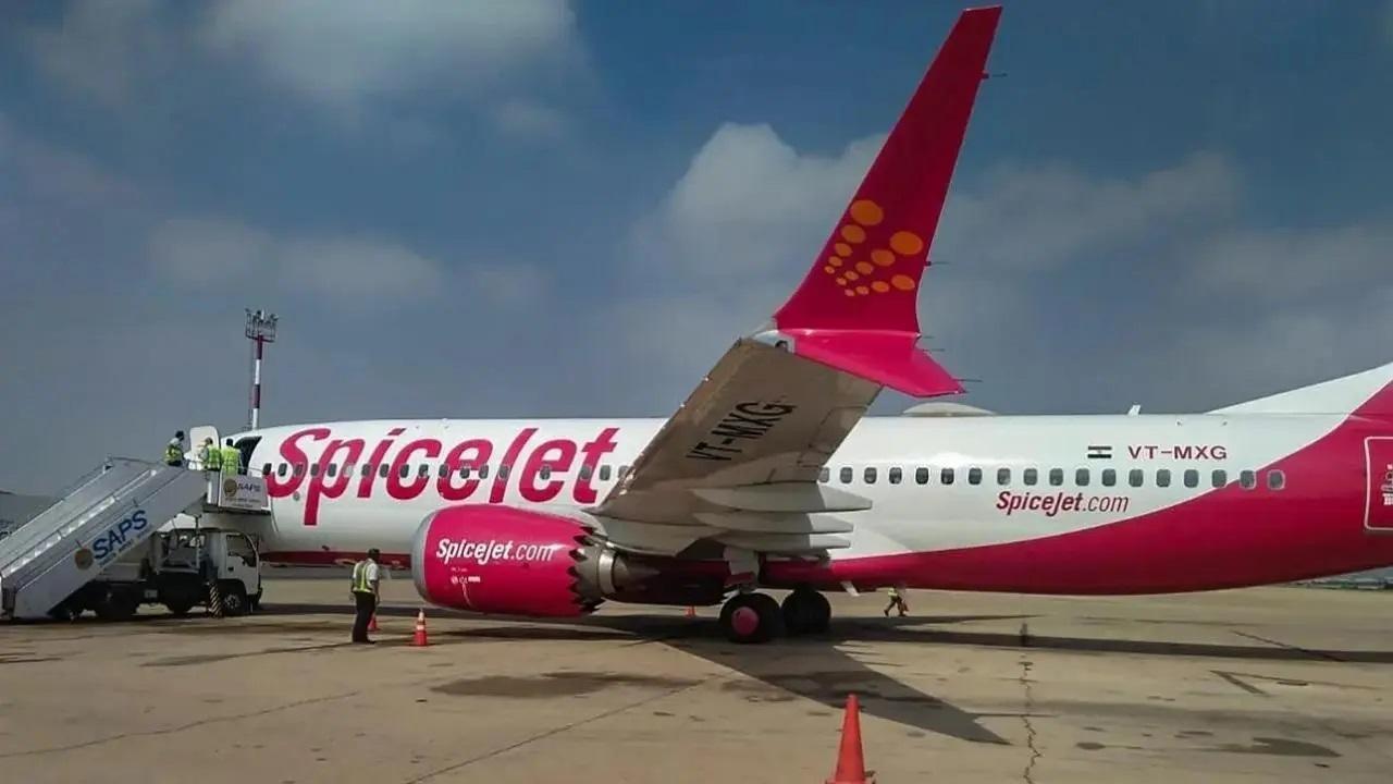 SpiceJet's Dubai-Madurai flight delayed as nose wheel malfunctions