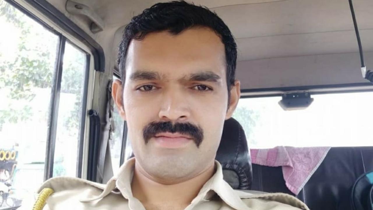 Mumbai: 34-year-old policeman dies due to road accident
