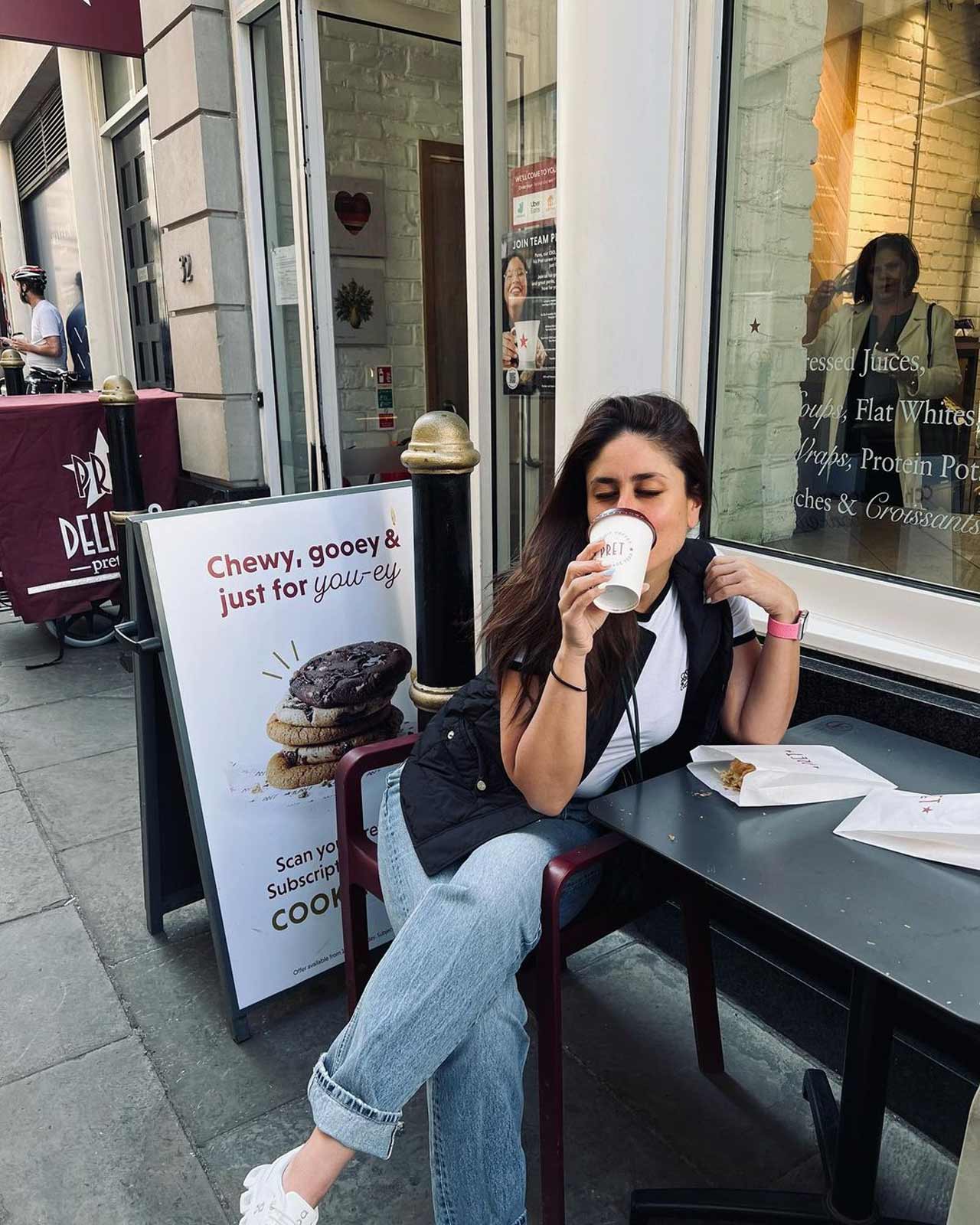 Bebo is currently enjoying her London vacation with her husband Saif Ali Khan and both the children and she never fails to treat her fans with her vacay posts on her Instagram