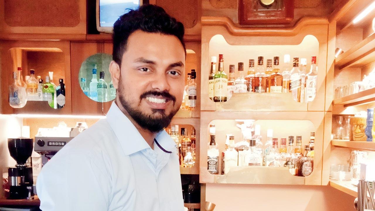 Dhiresh Poojary, bar head of Jamjar Diner, Versova and Bandra
