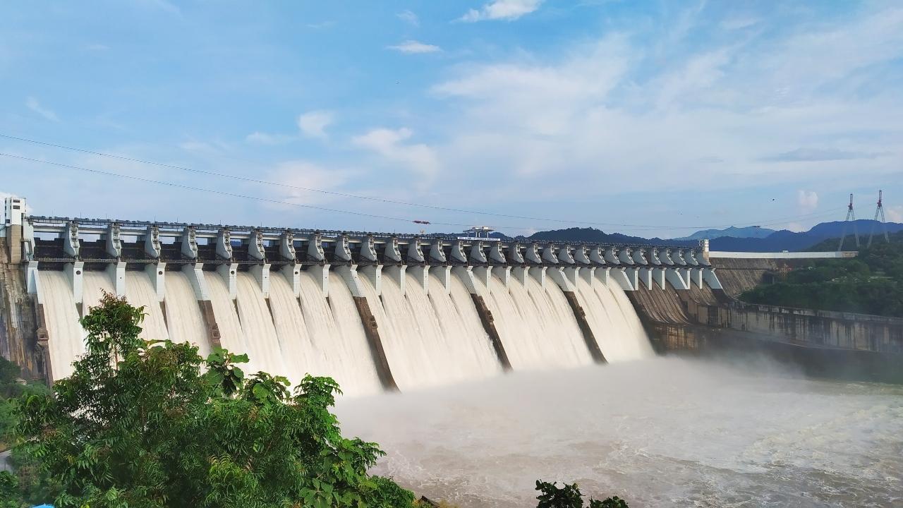 Gujarat: Glitches disrupt supply as Narmada water reaches Kutch