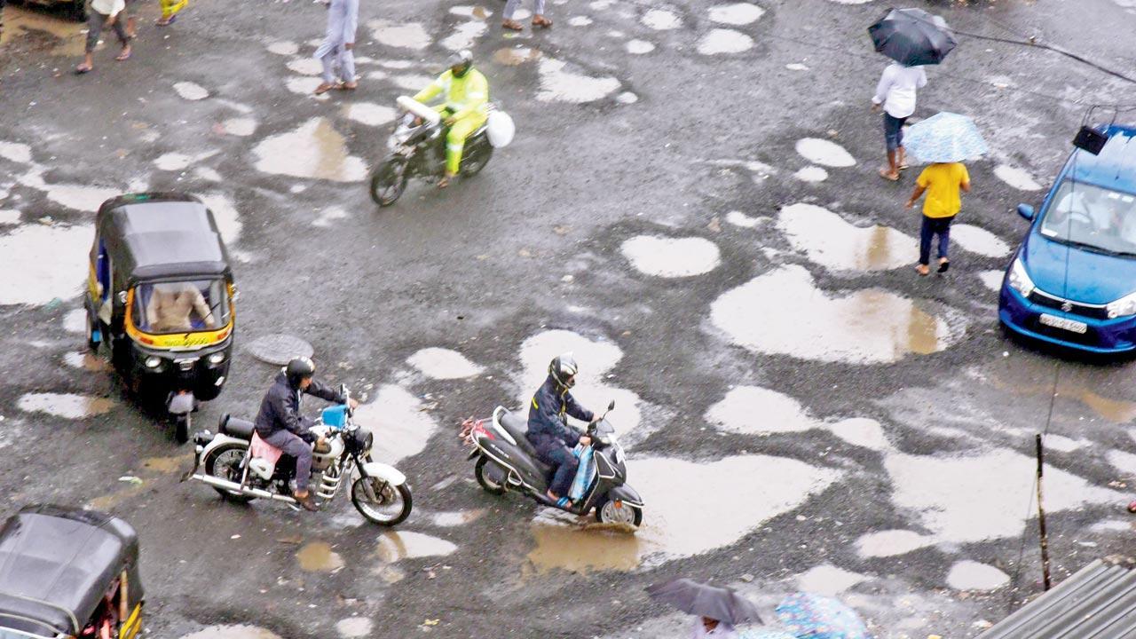 Mumbai: Six technologies in 12 years, but craters and bumpy rides continue