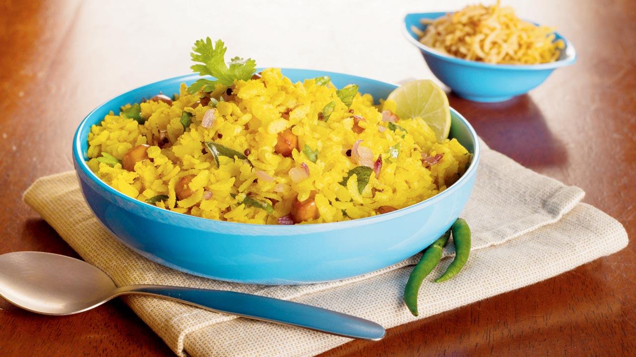 Dinner: At about 5.30 pm, I will have a sandwich, upma or a bowl of poha. I avoid eating anything at night. 