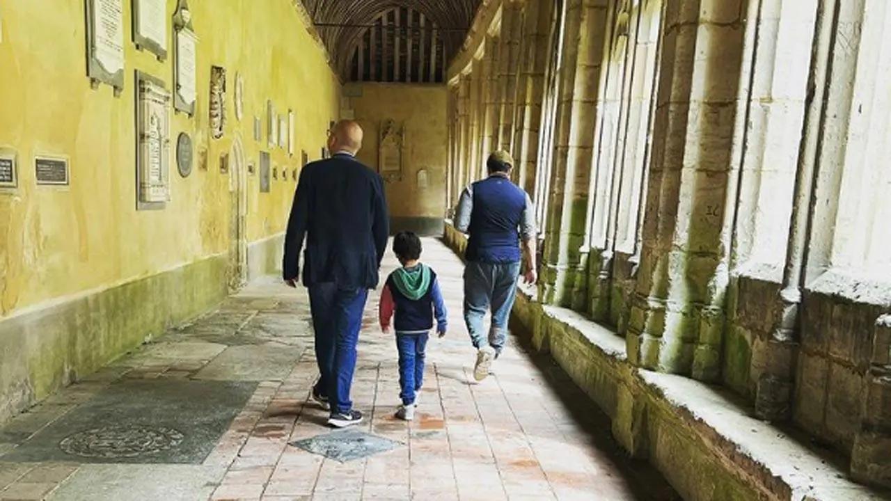 Bollywood royalty Kareena Kapoor dropped a glimpse from her visit to Saif Ali Khan's boarding school in Winchester with Saif, Taimur Ali Khan, and his 'godfather.' Sharing a photo from her weekend in Winchester, England, with her husband-actor Saif Ali Khan and their elder son Taimur Ali Khan. Kareena also shared a photo of Taimur's godfather on Instagram. Read full story here