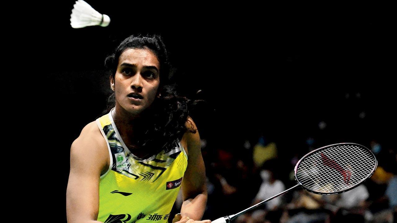 PV Sindhu wins thriller to enter semifinals at Singapore Open