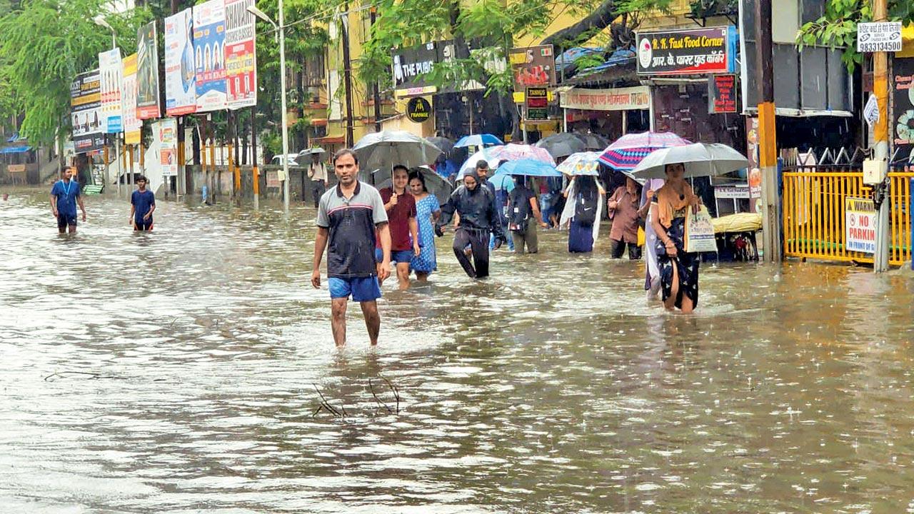 Mumbai monsoon: Over 200 mm rainfall cripples life in Vasai and Virar