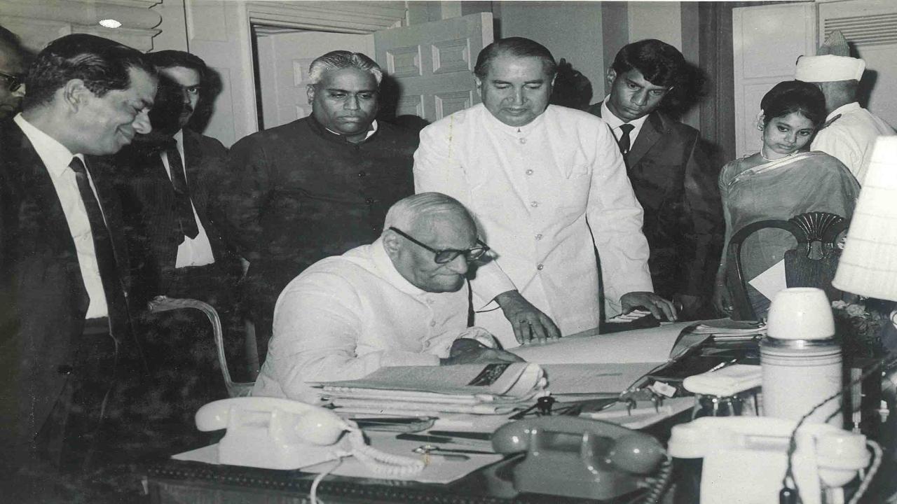 VV Giri - 24 August 1969 to 24 August 1974
Giri is the only person to be elected as President as an independent candidate. He was awarded Bharat Ratna in 1975