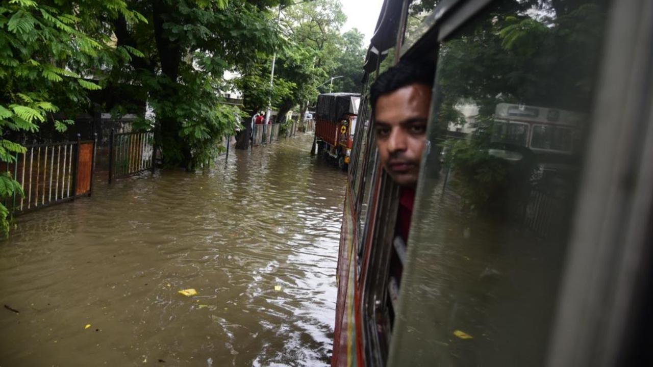 Even as rains continued to lash the city, BEST bus services continued to operate as normal with diversions on some routes. Pic/ Atul Kamble