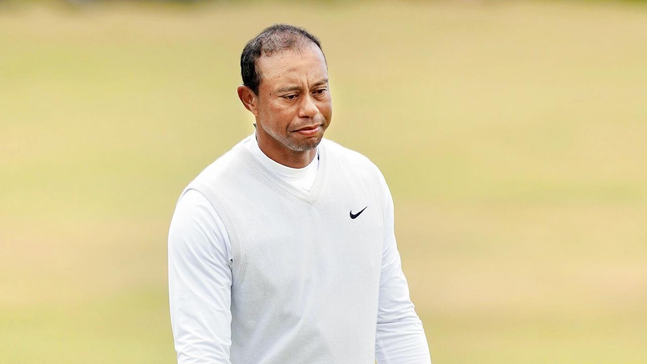 Tearful Tiger Woods misses British Open cut