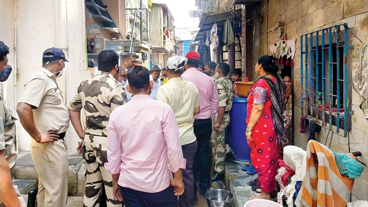 Watt lag gayi: 20 booked for power theft at Amboli